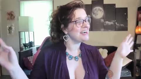 Snapshot of isabellamariedarcy chatting on 05.05.26 isabellamariedarcy online show from 05.05.26