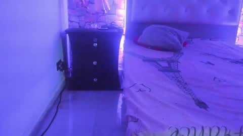 Isabella anal squirt latina colombian paisa online show from 03.01.25
