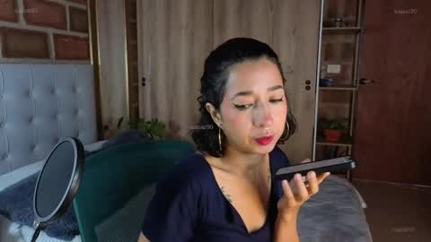 Snapshot of isabellapaz90 chatting on 04.14.26 Isabela Paz online show from 04.14.26