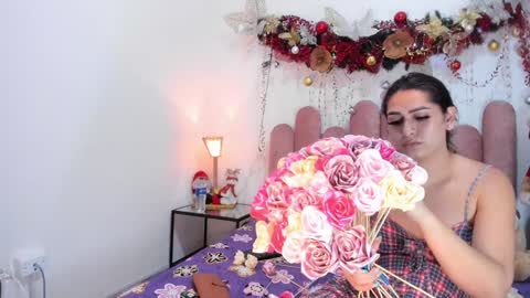 Snapshot of isabellas_smith chatting on 12.04.24 Martina IG martissmith01 online show from 12.04.24