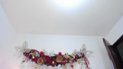 Snapshot of isabellas_smith chatting on 12.06.24 Martina IG martissmith01 online show from 12.06.24