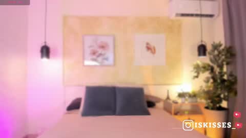 Snapshot of isabellasweet__ chatting on 06.23.26 online show from 06.23.26