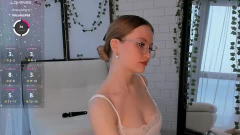 Bella online show from 02.28.25