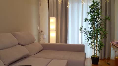 Snapshot of isabellauribe chatting on 03.20.26 isabellauribe online show from 03.20.26