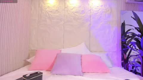 Isa  online show from 09.21.25