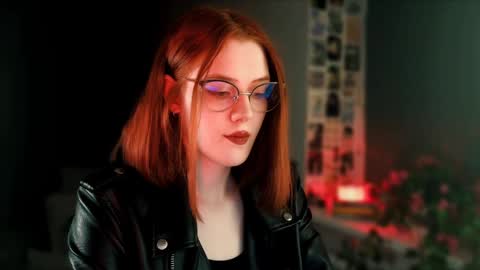 Madame Isabelle online show from 02.07.25