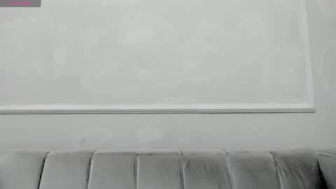 Isabellsmmith online show from 01.27.25
