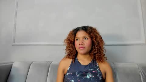 Isabellsmmith online show from 03.08.25