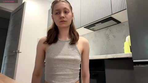 I am Maxine ntmu online show from 04.30.26