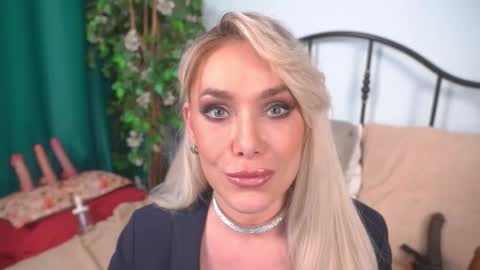 isadoradunkan online show from 03.03.26