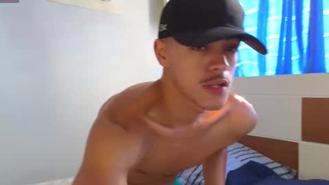 isais hunt online show from 02.11.26