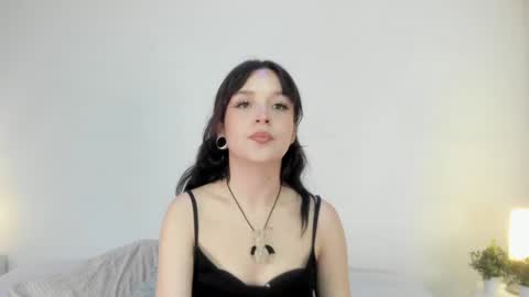 Snapshot of isameow chatting on 01.02.25 isameow online show from 01.02.25