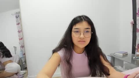 Isa Suarez online show from 03.02.26