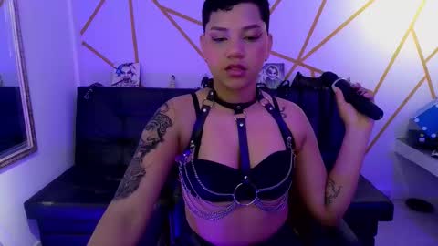 isabela online show from 09.21.25