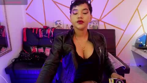 isabela online show from 11.05.25