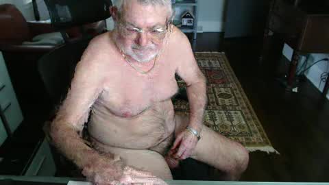 iseemonkeys420 online show from 01.29.25