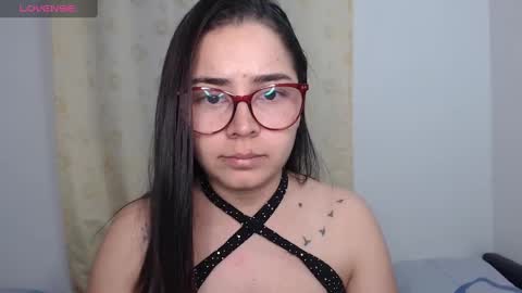 Snapshot of isemma chatting on 12.10.24 Emma online show from 12.10.24