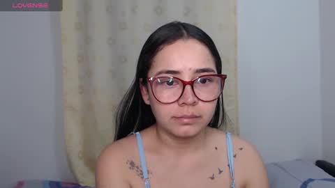 Snapshot of isemma chatting on 12.11.24 Emma online show from 12.11.24