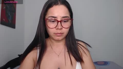 Snapshot of isemma chatting on 01.02.25 Emma online show from 01.02.25