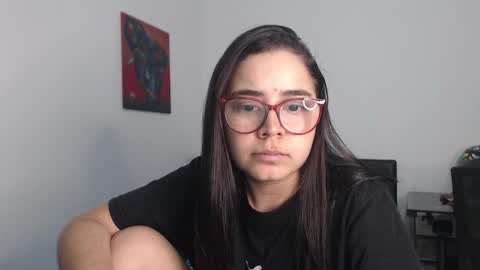 Snapshot of isemma chatting on 02.09.25 Emma online show from 02.09.25