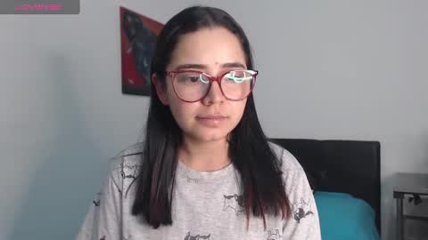 Snapshot of isemma chatting on 02.17.25 Emma online show from 02.17.25