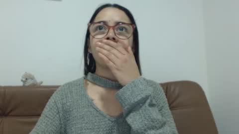 Snapshot of isemma chatting on 10.16.25 Emma online show from 10.16.25