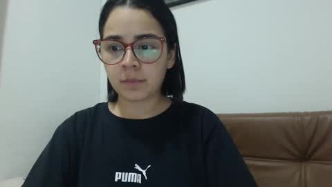 Snapshot of isemma chatting on 10.22.25 Emma online show from 10.22.25