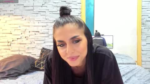 ishalyn online show from 09.13.25
