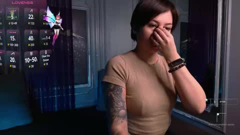 Snapshot of ishtardivine chatting on 10.29.25 Ishtar online show from 10.29.25