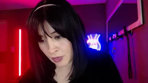 Ana Maria online show from 09.19.25