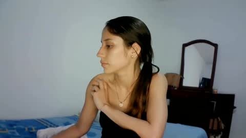 Alaya online show from 01.07.25