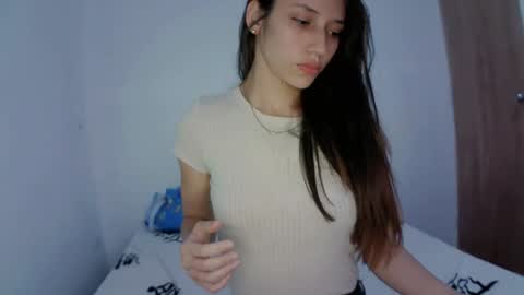 Alaya online show from 02.04.25