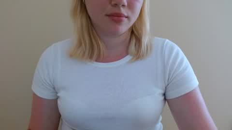Isla online show from 06.27.26