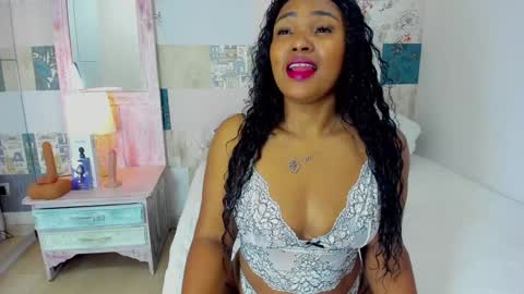 Vanessa online show from 01.12.25