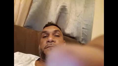Dee and hubby online show from 02.13.25