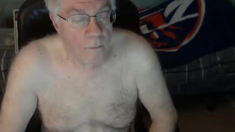 Snapshot of islesman22 chatting on 02.14.26 islesman22 online show from 02.14.26