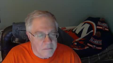 Snapshot of islesman22 chatting on 04.17.26 islesman22 online show from 04.17.26