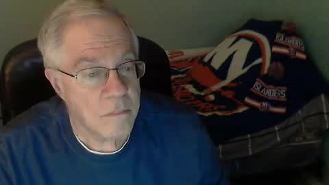 Snapshot of islesman22 chatting on 04.19.26 islesman22 online show from 04.19.26
