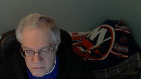 Snapshot of islesman22 chatting on 04.25.26 islesman22 online show from 04.25.26