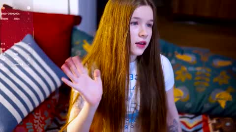 Snapshot of isoull chatting on 11.08.25 Im Lis - online show from 11.08.25