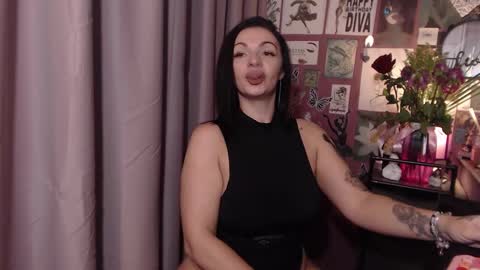 Snapshot of israakarmaa chatting on 12.05.24 Rebecca online show from 12.05.24