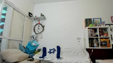 Snapshot of israelymilf chatting on 10.05.25 Marta online show from 10.05.25