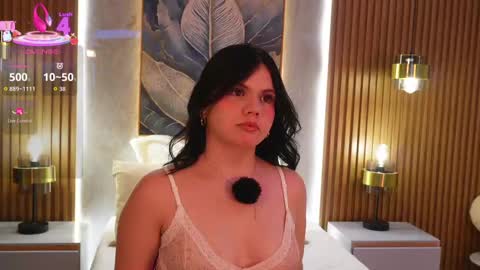 Snapshot of issa_baby_ chatting on 09.28.25 issa baby online show from 09.28.25