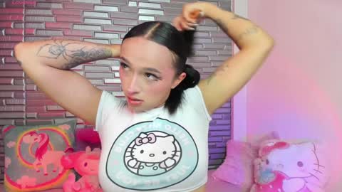 Snapshot of issa_garcia chatting on 01.21.25 I S S A B E L A Igissaa ax    Xlittleissa  online show from 01.21.25