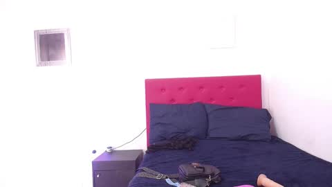 issa_kitty online show from 12.24.24