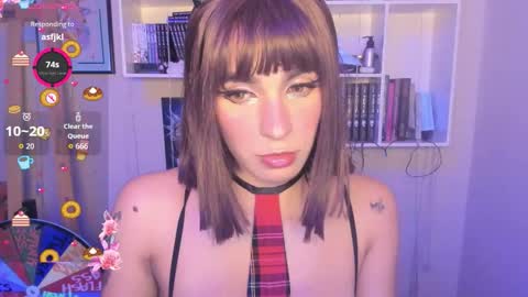 INSTAGRAM issabella18   TWITTER issa latin online show from 10.02.25