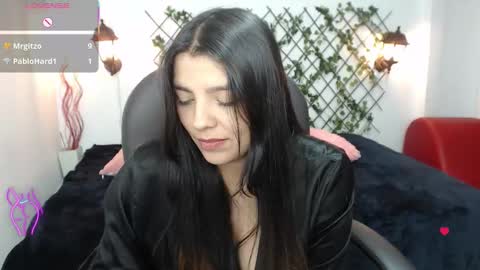 Snapshot of issa_nassar chatting on 10.09.25 Issa  online show from 10.09.25