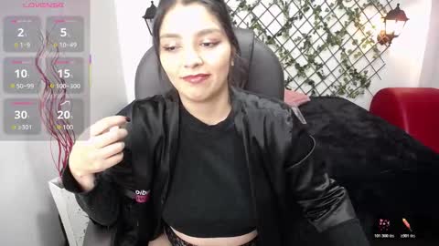 Issa  online show from 11.11.25