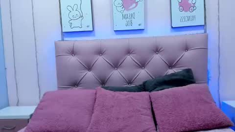 Snapshot of issaa_tyler chatting on 09.21.25 Issa online show from 09.21.25