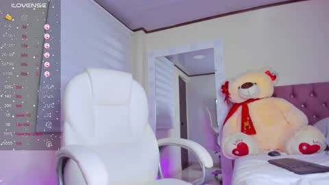 Isa  online show from 03.02.25